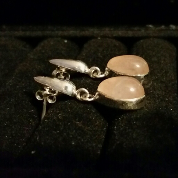 .925 Silver Rose Quartz Teardrop Earrings - Picture 3 of 8